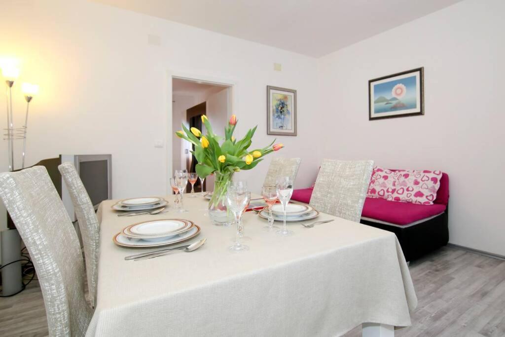 Apartman Buki **** Split Exterior photo