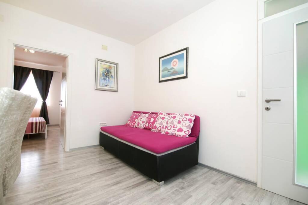 Apartman Buki **** Split Exterior photo